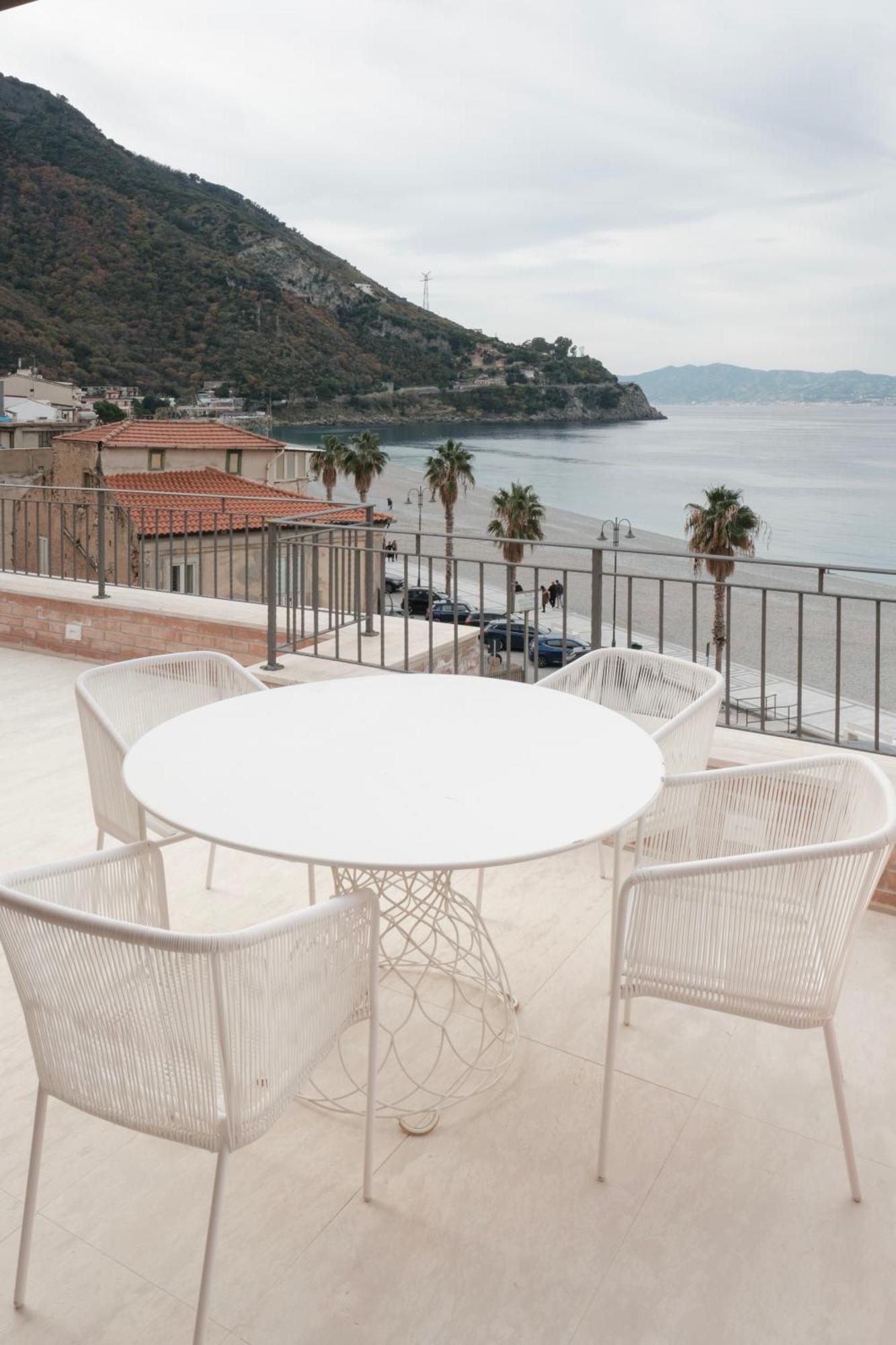 La Balza Di Scilla Hotel Bagian luar foto